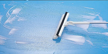 玻璃刮的种类及如何选择和使用玻璃刷