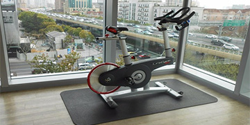 健身房橡胶地垫怎么清洗?橡胶地垫清洗的方法