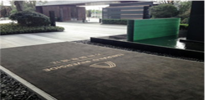 防滑地垫有什么优点？哪种不好用？派勒地垫的三大优势了解一下