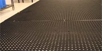 PVC地垫怎么清洗比较容易？