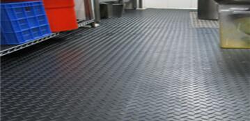 防静电绝缘地垫的应用和不同场合耐油橡胶地垫保养